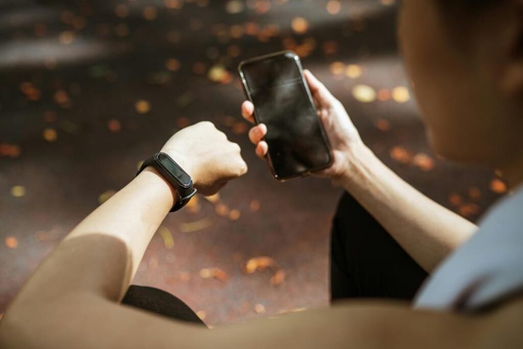 What Are the Best Wellness Apps to Track Your Progress?