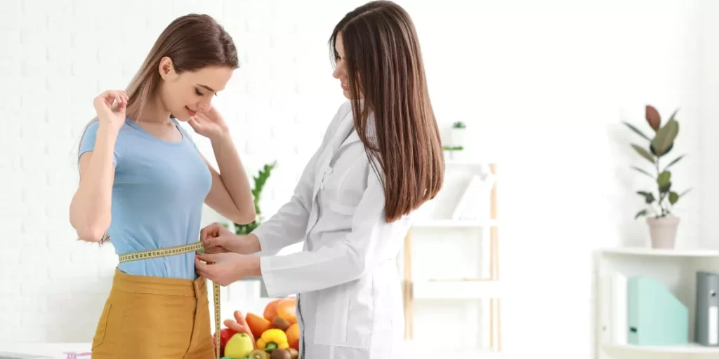 How Do You Balance Social Life and Weight Loss Goals? How Do You Balance Social Life and Weight Loss Goals?